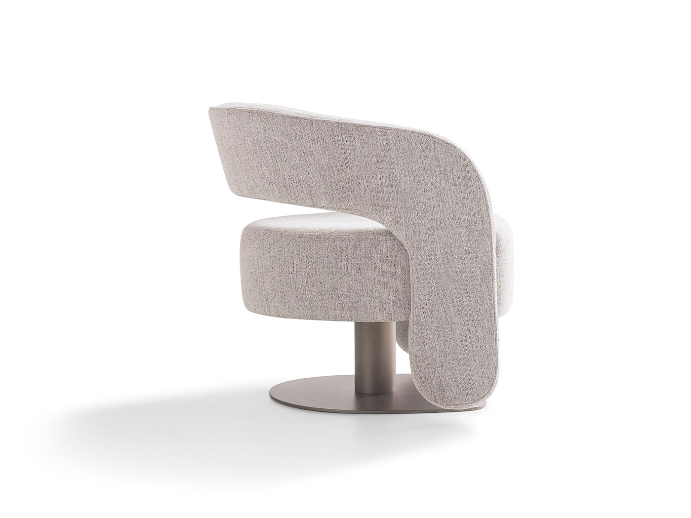 Poltronas  Poltrona Taís   Starmobile Design