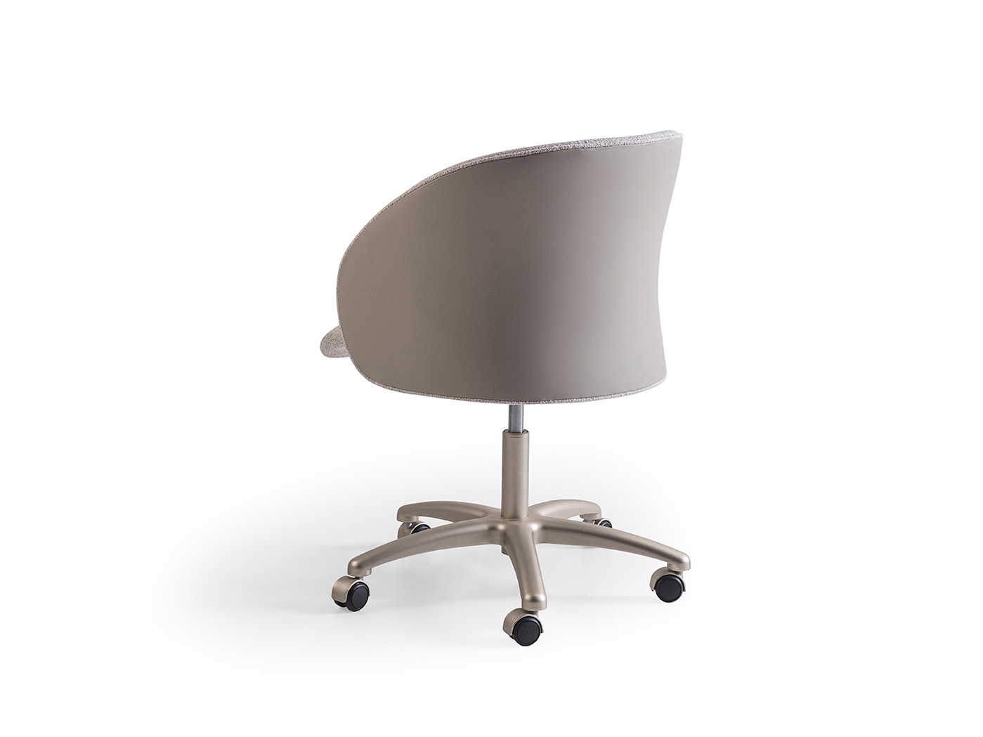 Lançamentos 2026 Cadeira Onda  148550A - CostasFA076 FrenteSE830 - Base HS04F Starmobile Design